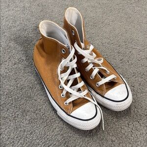 Brown Converse - Size 6.5
